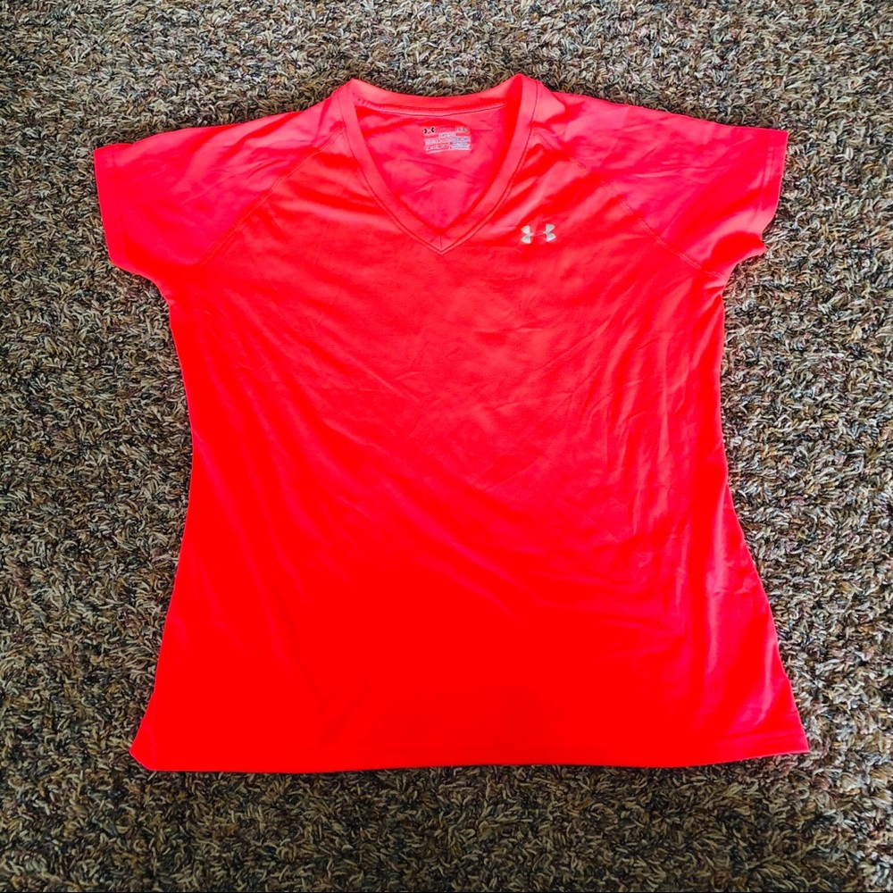 Under armour womens shirt!